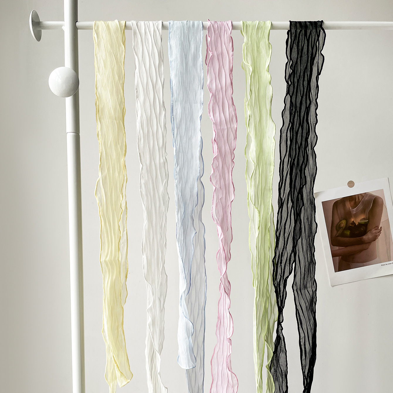 Fresh Summer Crinkled Chiffon  – Ascot Neck Scarf recenzja i cena