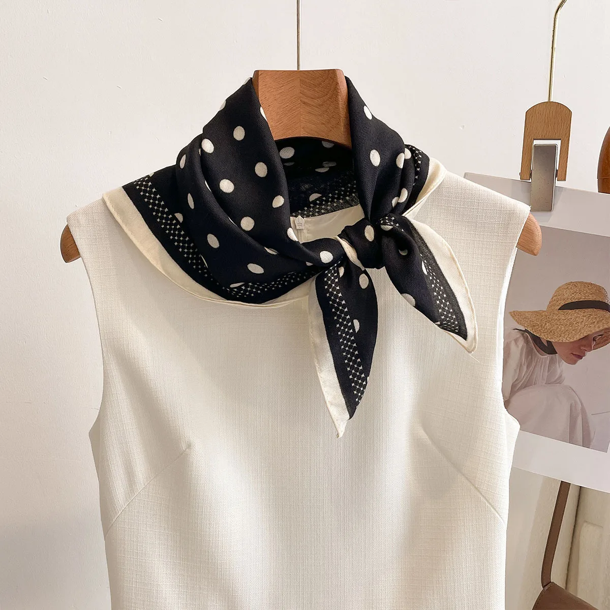 Luxury Polka Dot Printed Squar – Scarf Silk Square recenzja i cena