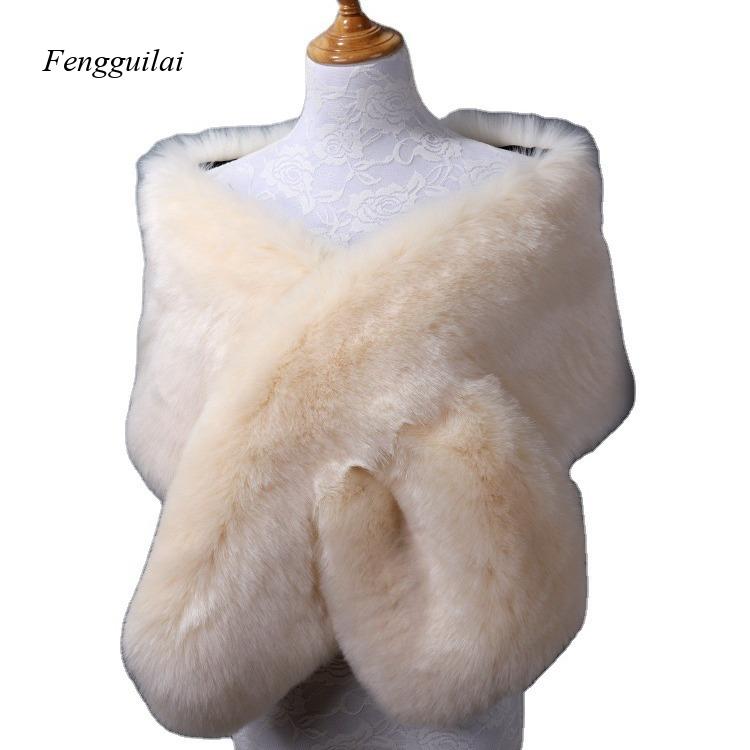Women's White Faux Fur Shawl B – Stole Wedding Shawl recenzja i cena