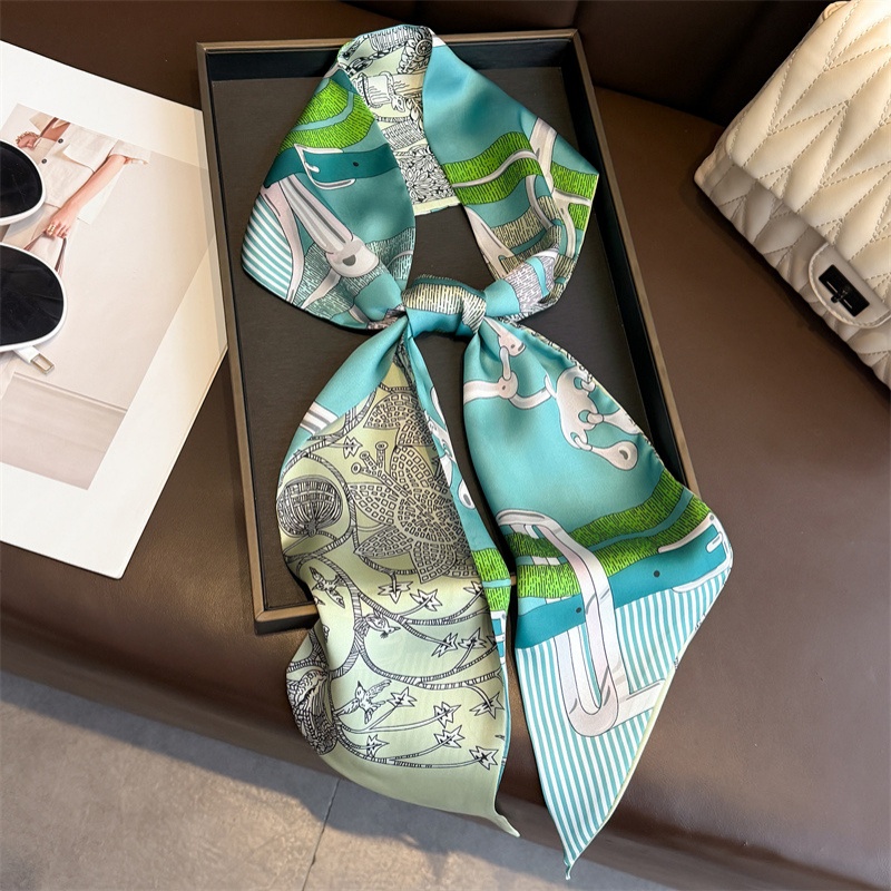 Women's Double-sided Print Sil – Ascot Neck Scarf recenzja i cena