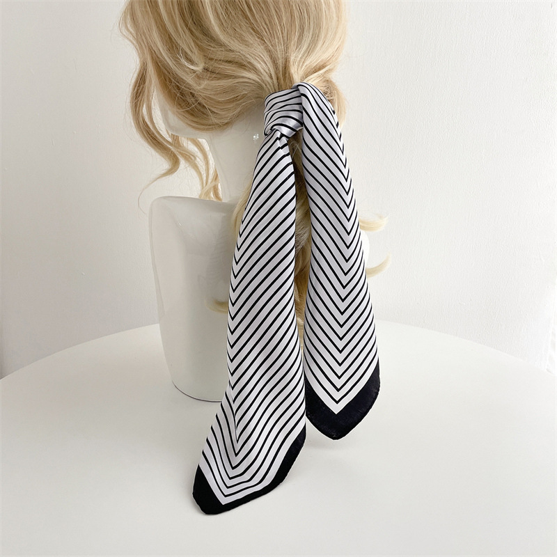 Luxury Stripe Silk Square Scar – Silk Tie Striped recenzja i cena