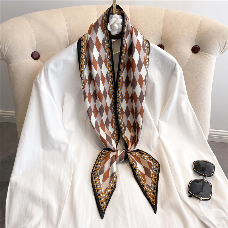 Fashion Print Long Silk Scarf  – Ascot Neck Scarf recenzja i cena