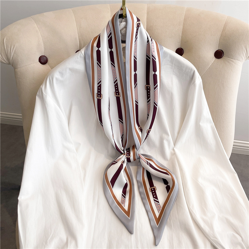 Fashion Print Long Silk Scarf  – Ascot Neck Scarf recenzja i cena