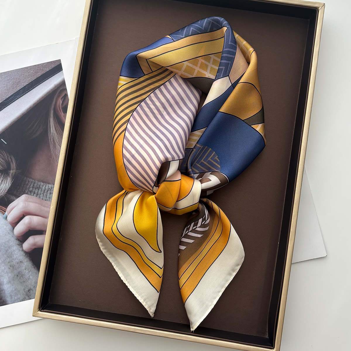 Luxury Square Scarf For Women  – Silk Neck Scarf recenzja i cena