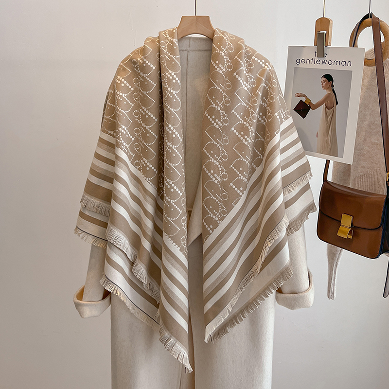 Elegant Striped Design Scarf I – Woven Scarf Blanket recenzja i cena