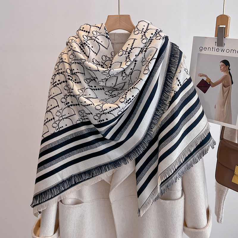 Elegant Striped Design Scarf I – Woven Scarf Blanket recenzja i cena